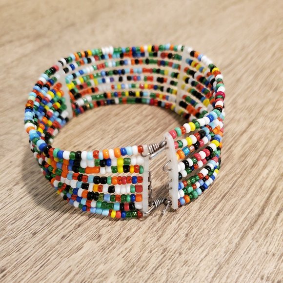 Multi color multi strand glass bead bracelet - Picture 3 of 3